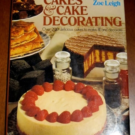 Photo of a vintage cake decorating book.