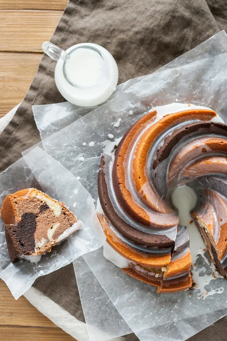 Two-Toned Bundt Tutorial - Liv for Cake