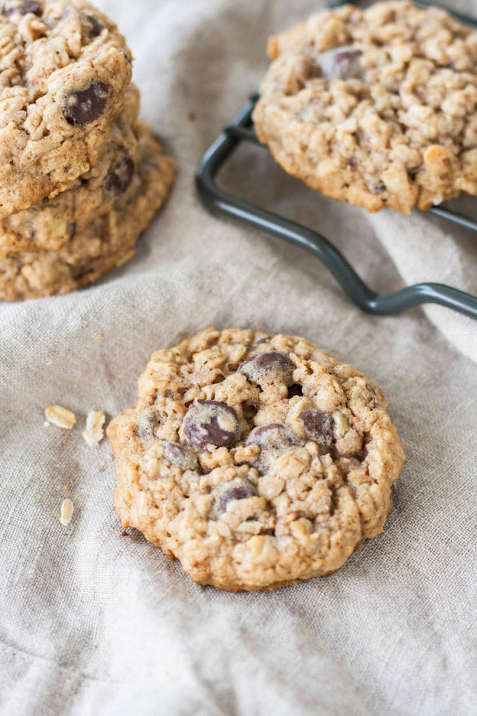 Oatmeal Chocolate Chip Cookies Liv for Cake