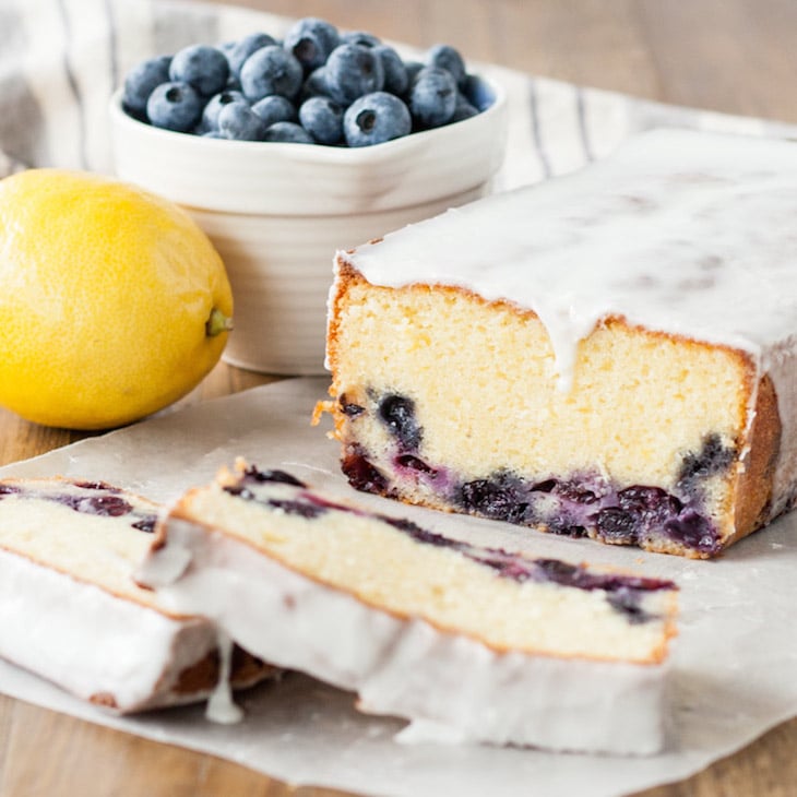 Healthy Yogurt Oat Blueberry Breakfast Cake | Homemade Breakfast Cake