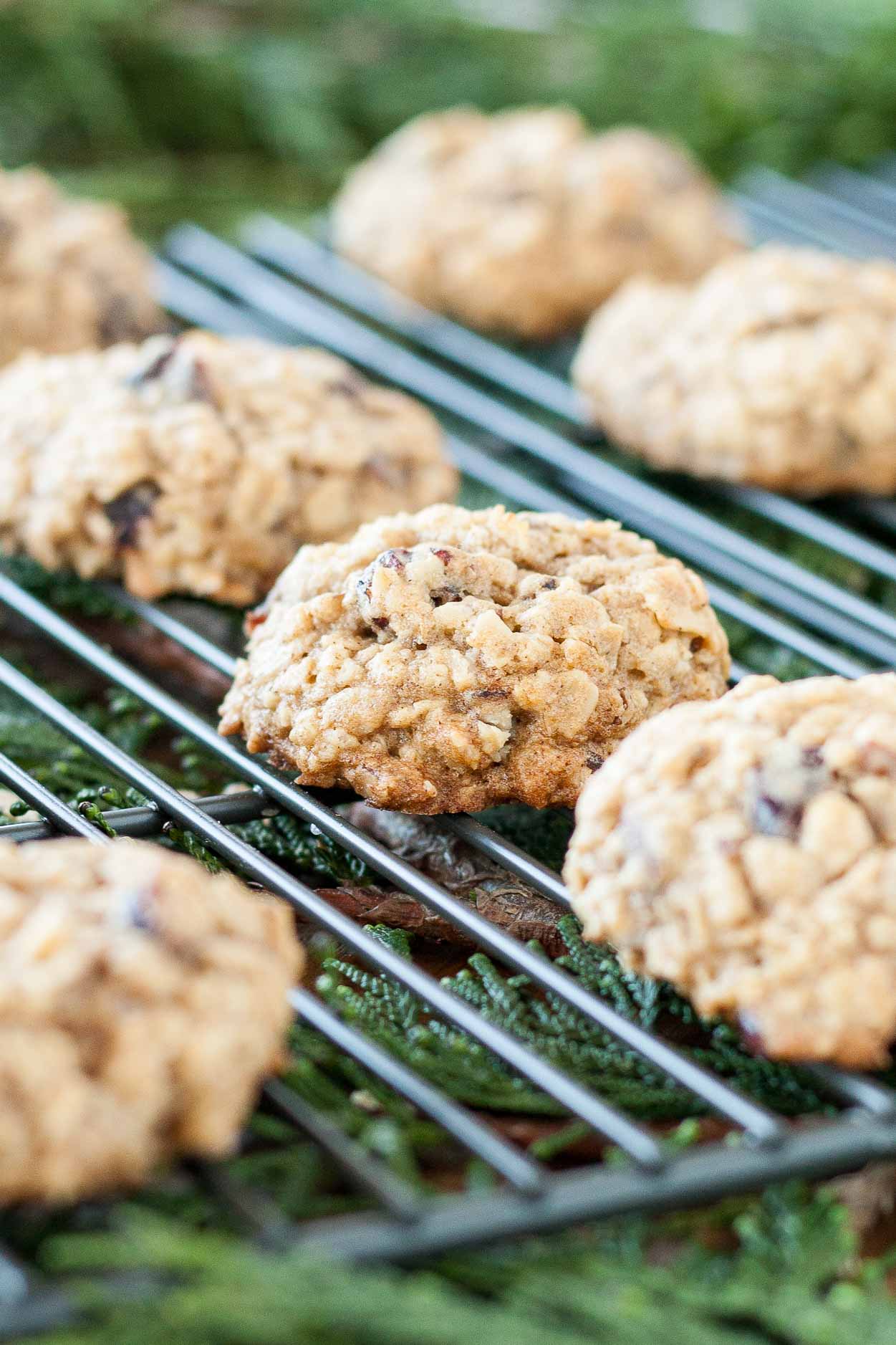 Cookies on a cooling rack..