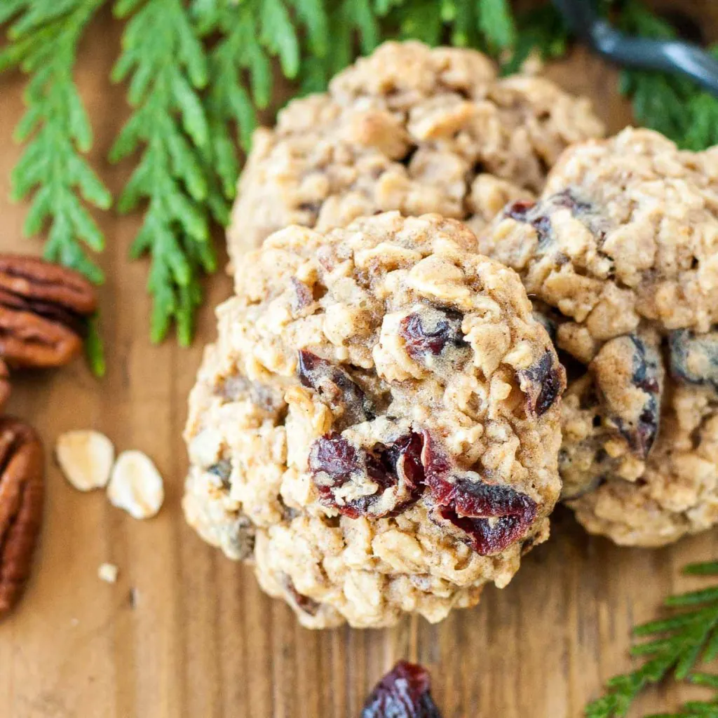 Cranberry Pecan Oatmeal Cookies Liv for Cake