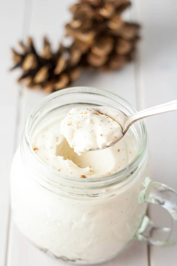 Eggnog Mousse Liv for Cake