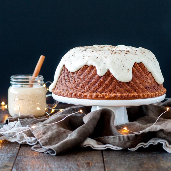 Rum Eggnog Bundt Cake Liv for Cake