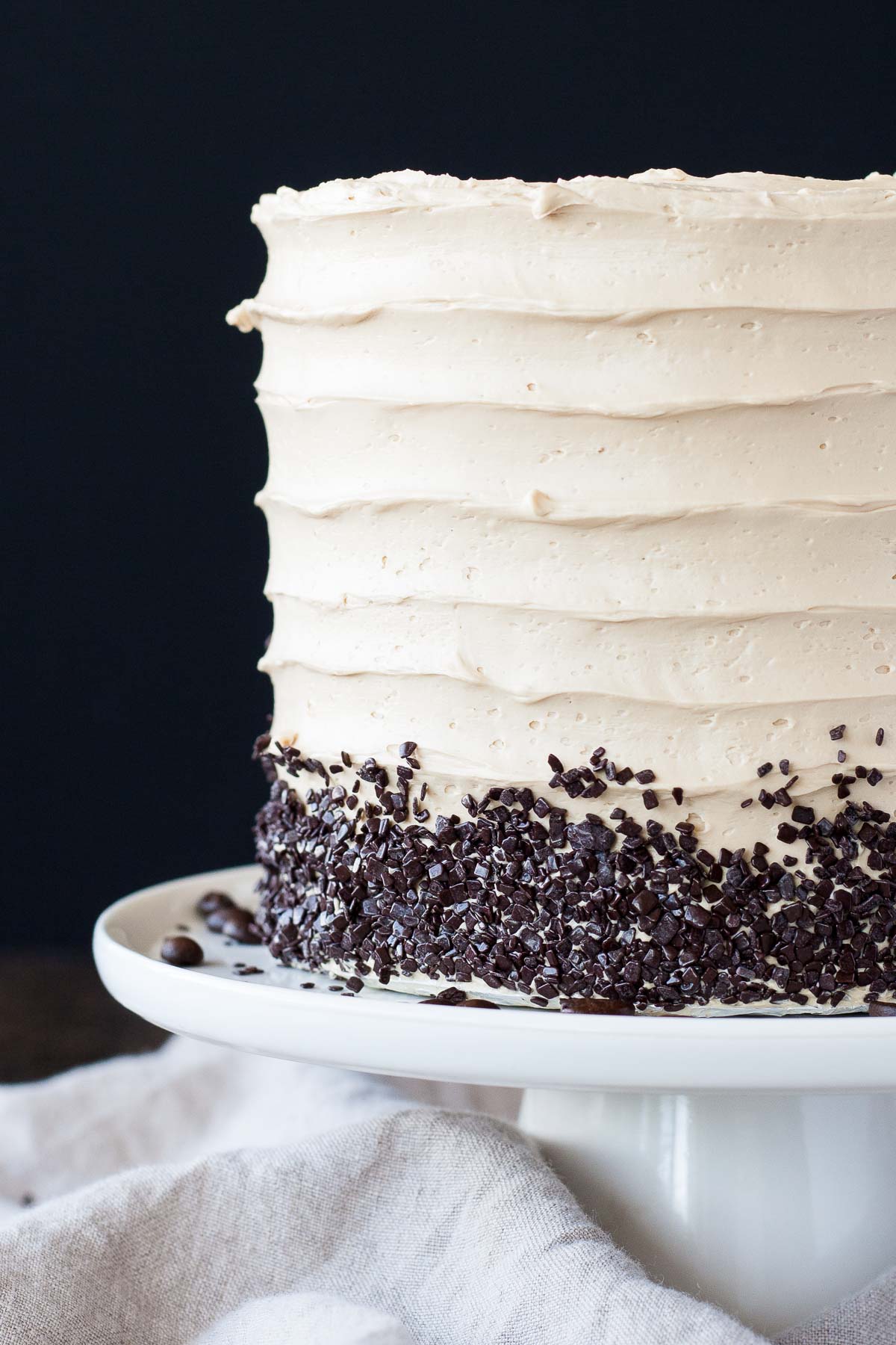 Close up of the textured buttercream on the side of the cake.