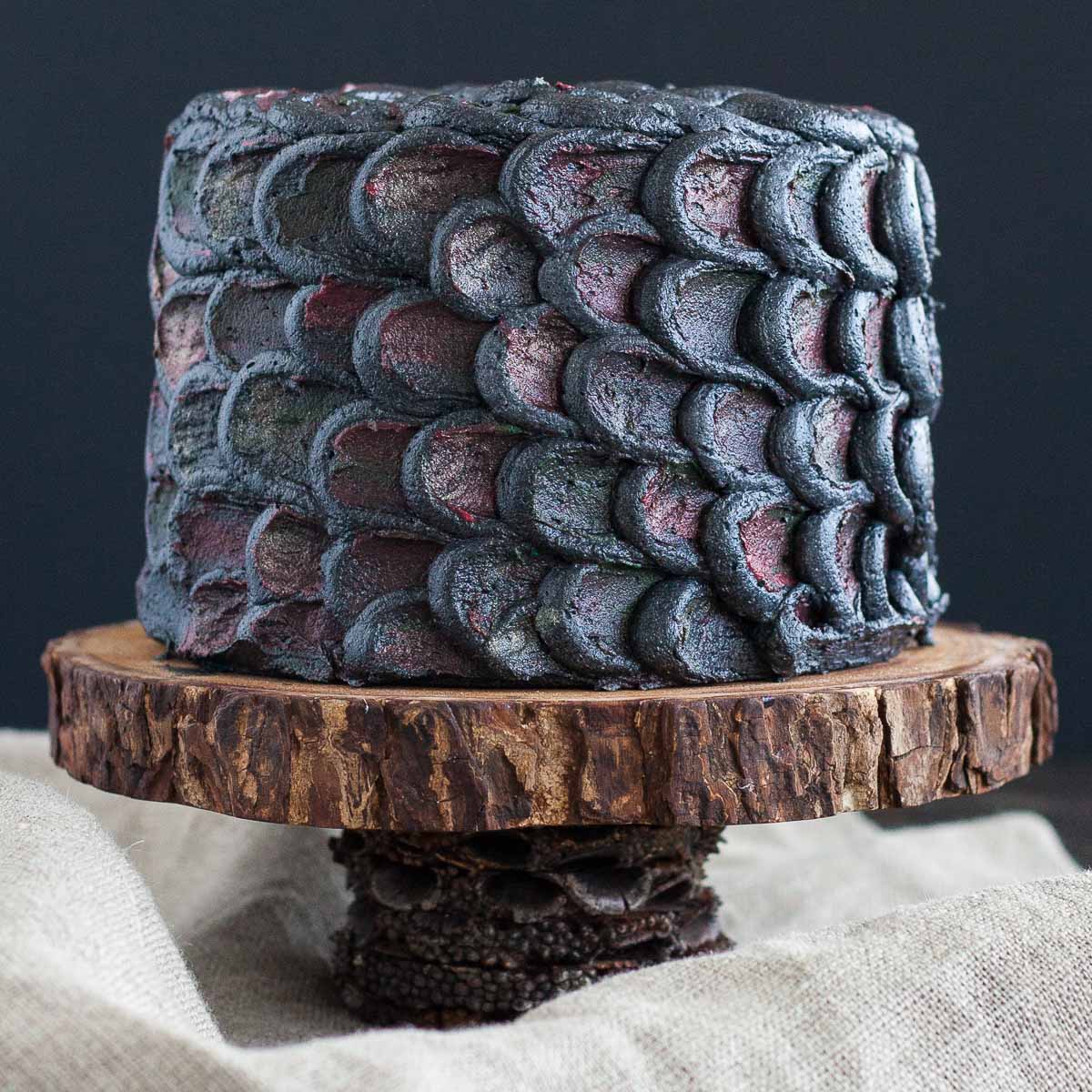 3D Green Dragon Birthday Cake | Realistic Organic Cakes London – Bal Cakery