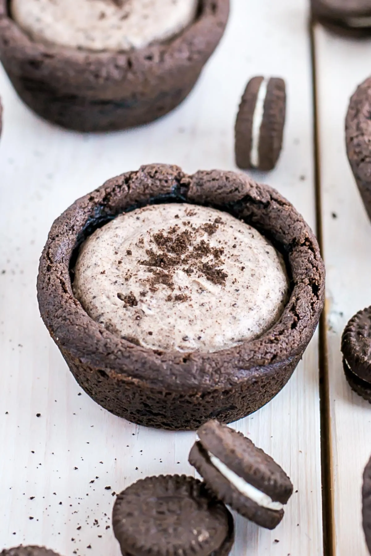 A chocolate Oreo cookie cup.