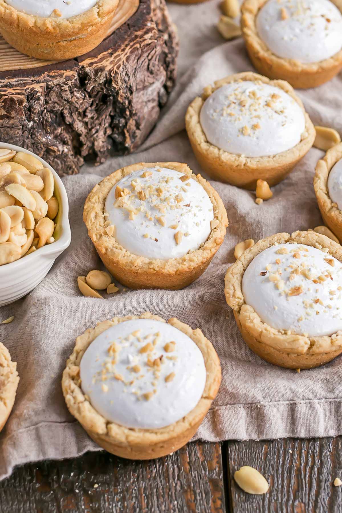 Peanut butter and fluff cookies