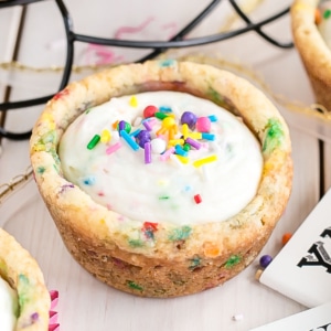 Cookie cup close up