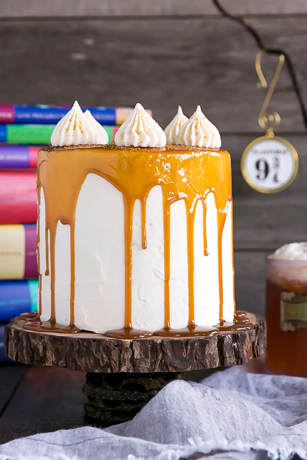 Close up of Butterbeer Cake.