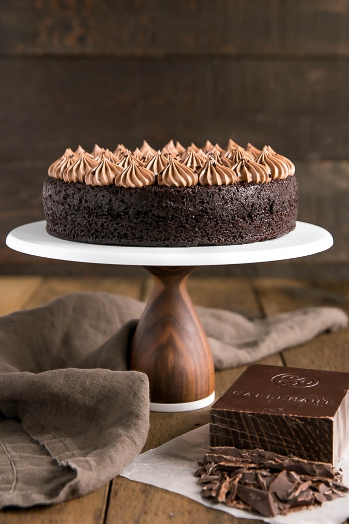 French Silk Pie Cake (Copycat Deep'n Delicious Chocolate Cake) Liv