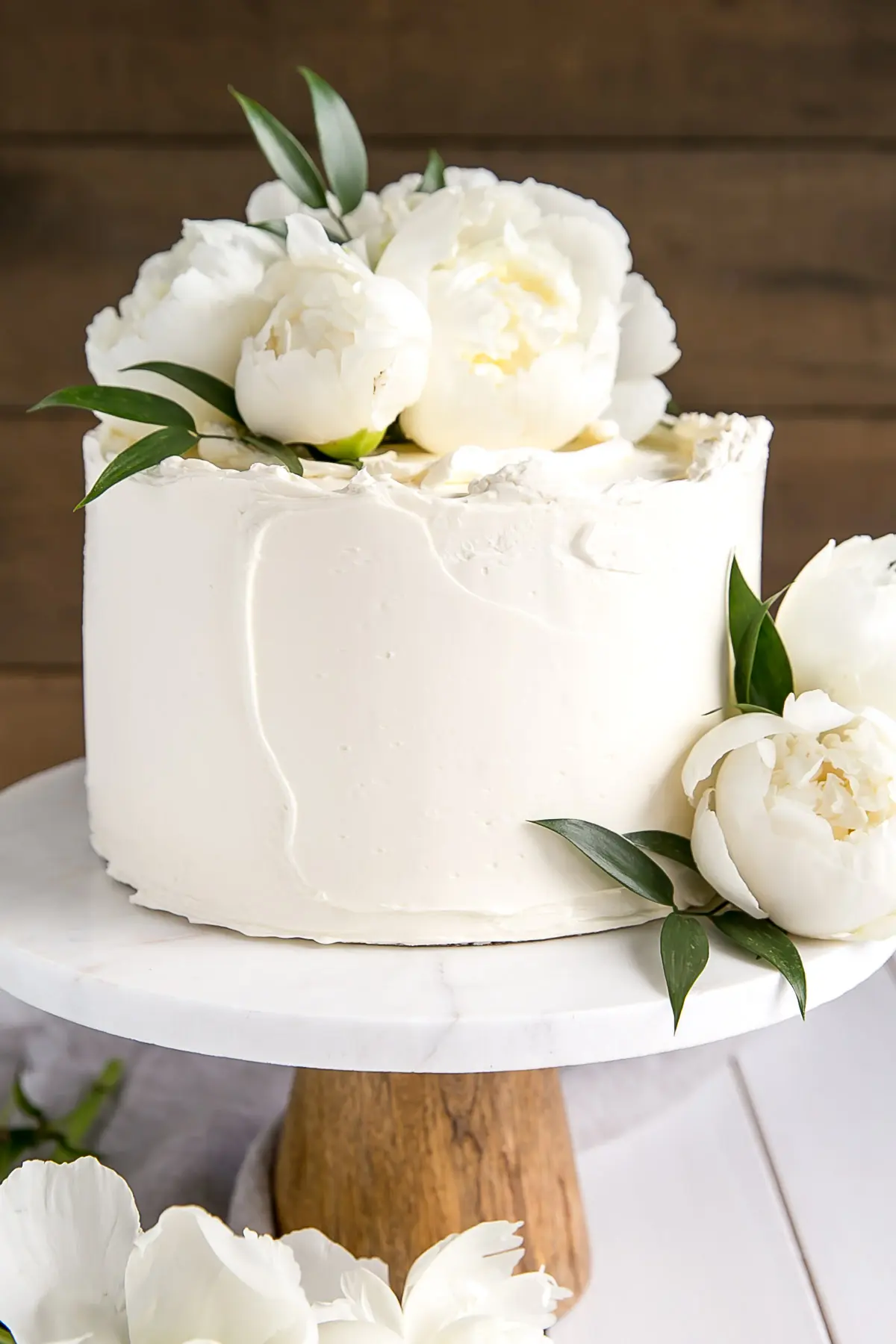 Harry and Meghan's wedding Cake | Royal Wedding Cake Copycat | Lemon Elderflower Cake