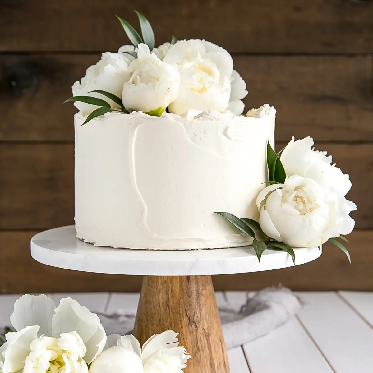 Impressive strawberry and lemon wedding cake - Picture of La Bakerie,  London - Tripadvisor