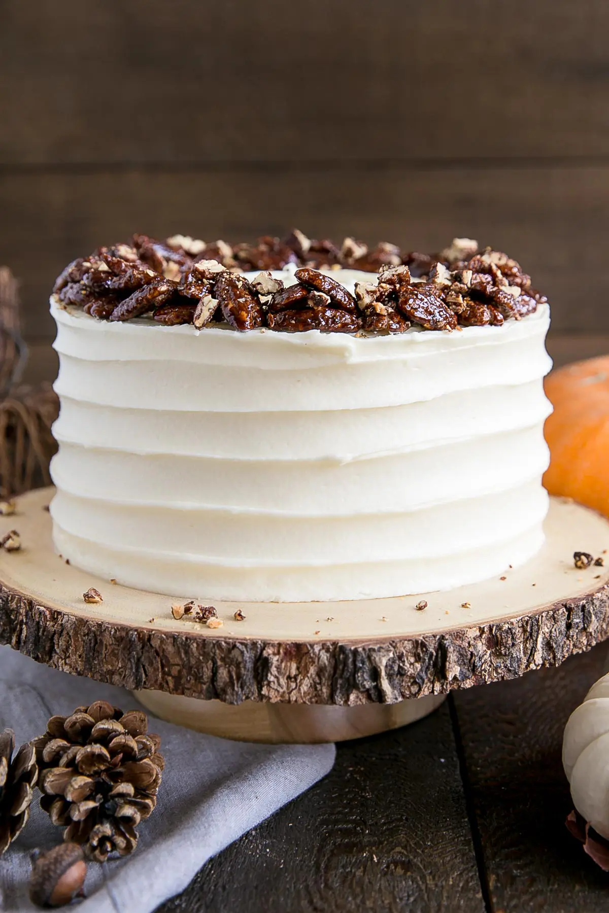 Pumpkin Cake With Candied Pecans - 