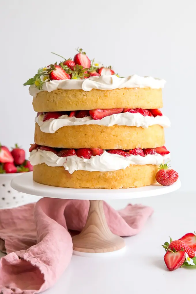 Strawberry Shortcake Cake With Mascarpone Cream - Liv For Cake