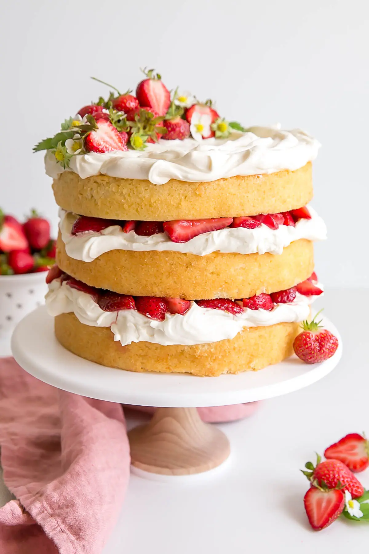 Strawberry Vanilla Layer Cake, Chantilly Mascarpone - Lilie Bakery