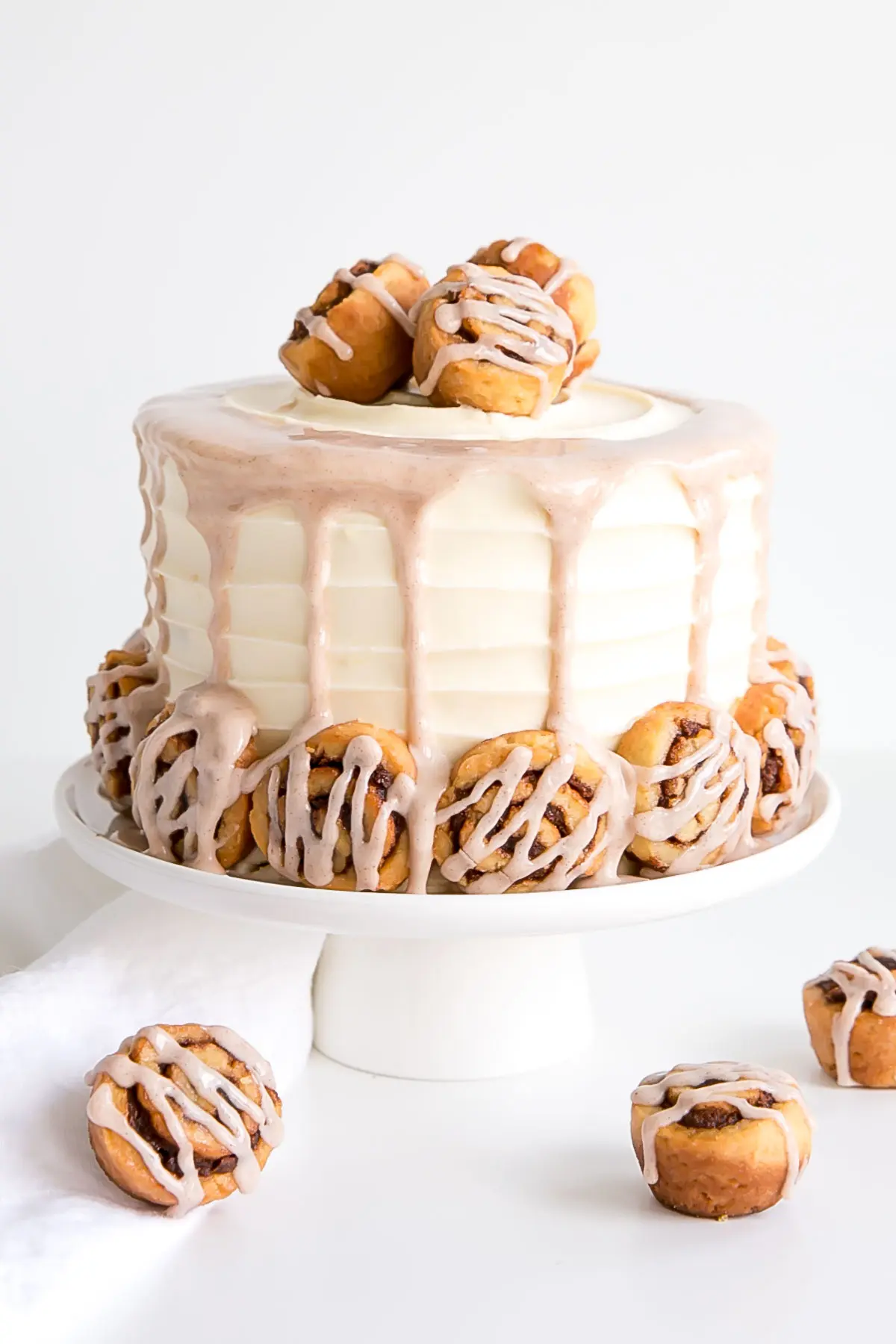 Cinnamon Roll Cake - Liv for Cake