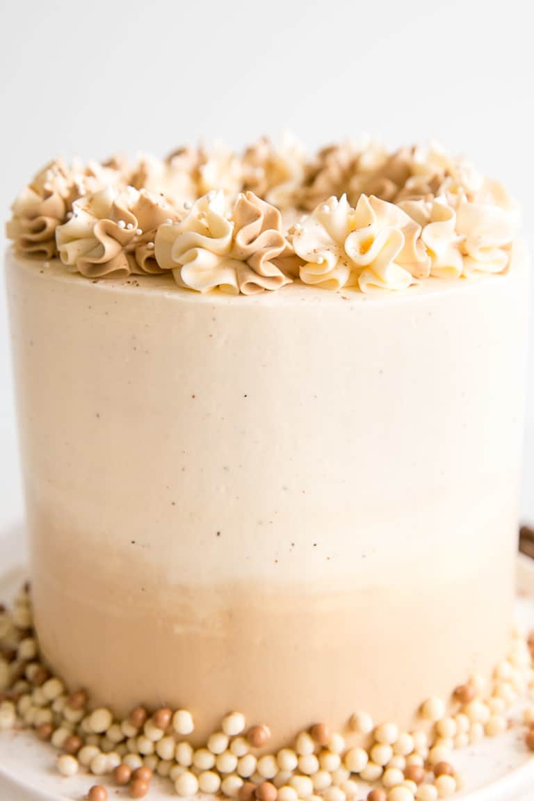 Eggnog Latte Cake Liv for Cake