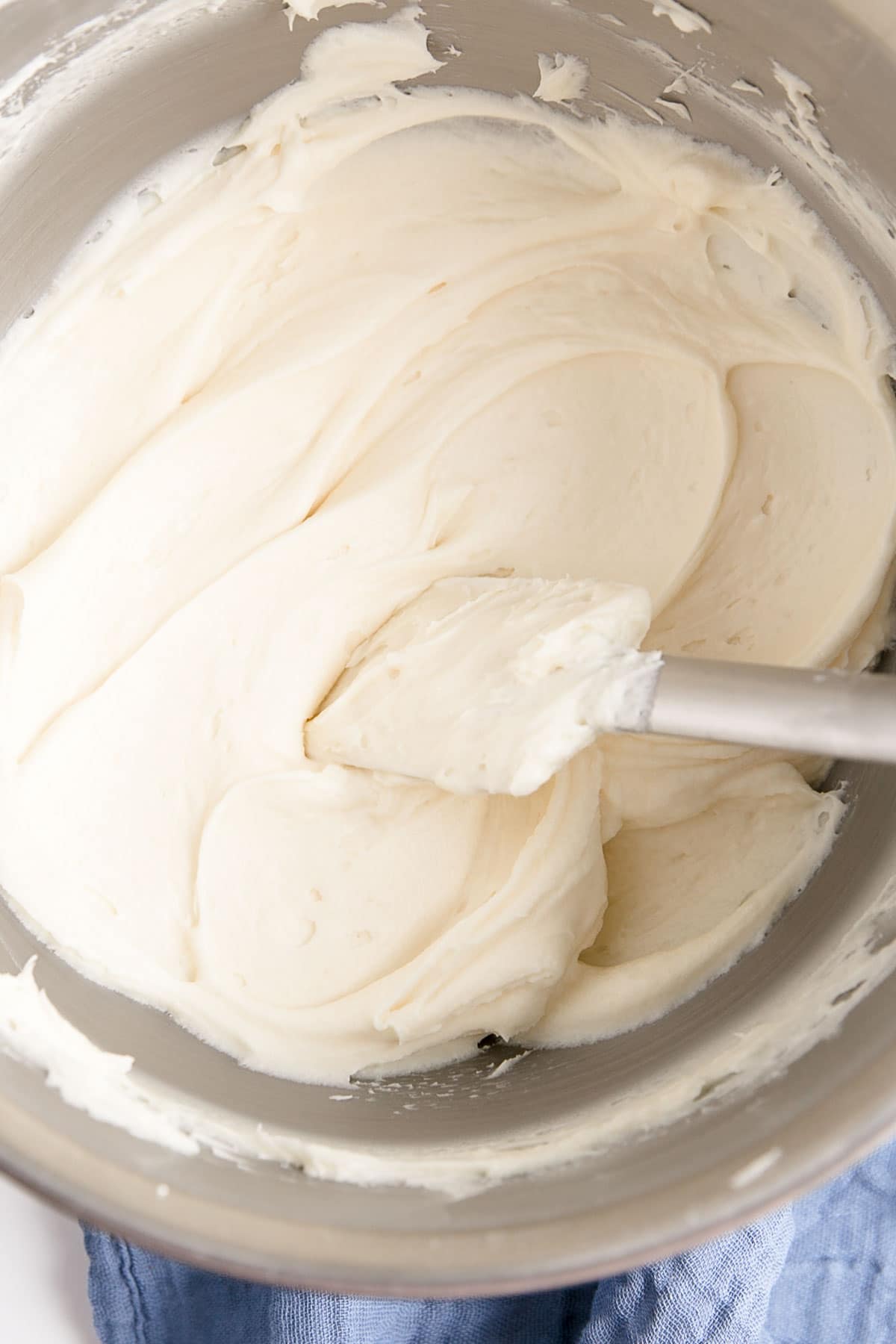 How to make cream cheese icing